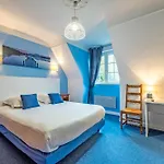 Logis Hotel De La Corniche